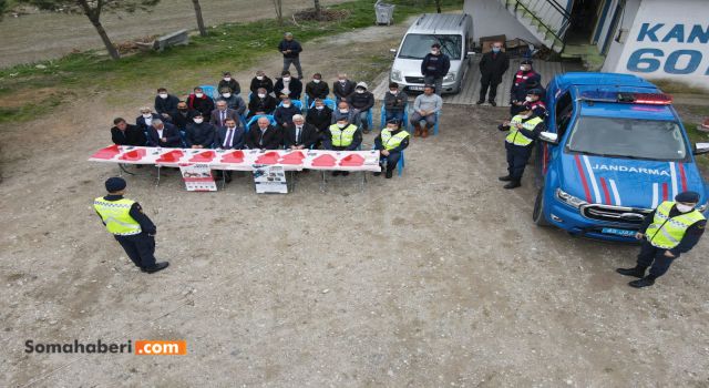 Traktörlere Üçgen Reflektör Dağıtıldı