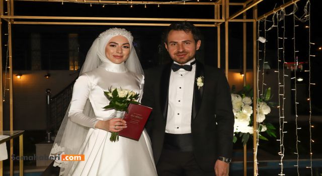 Vecihe-Mustafa Canbey çiftine mutluluklar dileriz