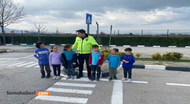 Öğrencilere Trafik Eğitimi