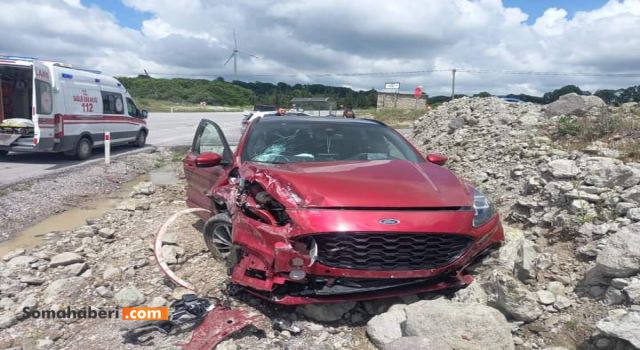 Savaştepe Balıkesir Yolundaki Kazada 4 kişi Yaralandı