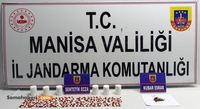 Soma’da Jandarmadan Uyuşturucu Darbesi: 302 Sentetik Ecza Ele Geçirildi