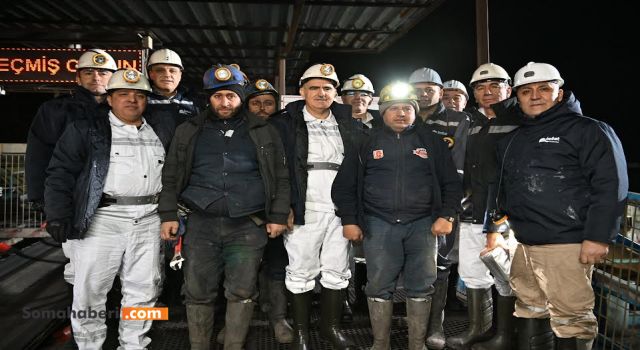 Vali Özkan Yeni Yılı Soma’daki Maden Ocağında Madencilerle Karşıladı