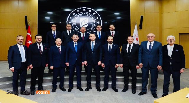 Mücahit Arınç’tan Soma’da Kriz Aşan Müjde: İşçi Ücretlerine Bakanlık Desteği ve Yeni Dönem