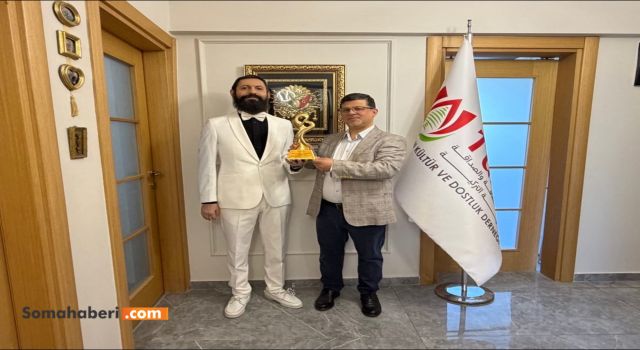 Akif Manaf’a “Lübnan-Türkiye Dostluk ve Barış Ödülü”