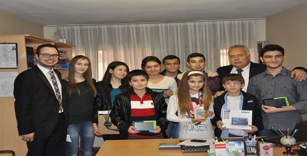 Merkez dersaneleri Öğrencilerini ödüllendirdi