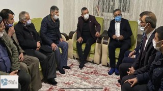 CHP’Lİ ÖZEL’DEN ELAZIĞ’DA YAŞAMINI YİTİREN MADENCİLERİN AİLELERİNE ZİYARET