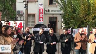 CHP Genel Başkanı TÜİK 'E Alınmayınca Manisa TÜİK Binası Önünde Açıklama Yaptı