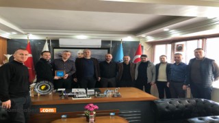 Kütahyalalılar Derneğinden Soma Maden Îş Sendikası 1 Nolu Şubeyi Ziyaret Etti