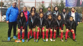 ZAFER SPORLU MİNİK KIZLAR EGE BÖLGE 2’NCİSİ