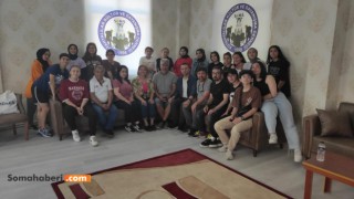 KÜTAHYA’LI KIZLAR ZAFER SPOR’DA FUTBOL İLE BULUŞTU.