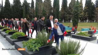 Madende Şehit Olan Arkadaşlarını Unutmadılar