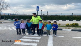 Öğrencilere Trafik Eğitimi