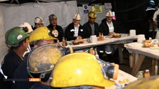 Vali Ünlü, Yerin Metrelerce Altında Madencilerle İftar Yaptı