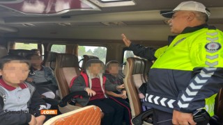 Manisa'da Okul Servisi Denetiminde Flaş Sonuç: Kusurlu İki Araca Toplam 19.167 TL Ceza Kesildi, Bir Araç Trafikten Men Edildi!