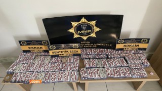 Soma’da Uyuşturucu Operasyonu: 5 Bin 396 Sentetik Ecza Hap Ele Geçirildi