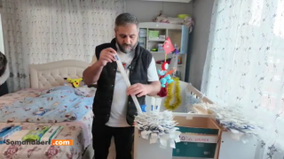 Arabasını sattı, parasını cihazlara harcadı