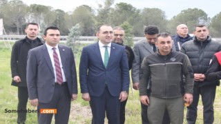 Gemini şunu dedi: Soma’da "Adalet Ormanı"na Can Suyu: Hakim ve Savcılar Fidan Dikti