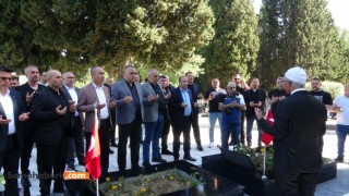 Soma’da Maden Şehitleri Dualarla Anıldı: Sendikalardan Anlamlı Ziyaret