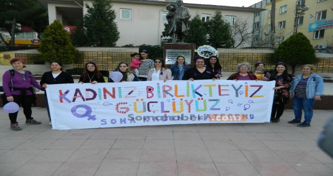 Kadın Platformu 8 Mart Kadınlar İçin Yürüdü