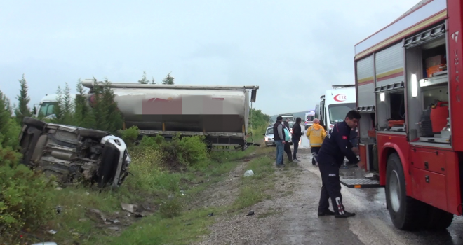 SOMA SEVİŞLER YOL ÇATINDA KAZADA 1 KİŞİ HAYATINI KAYBETTİ
