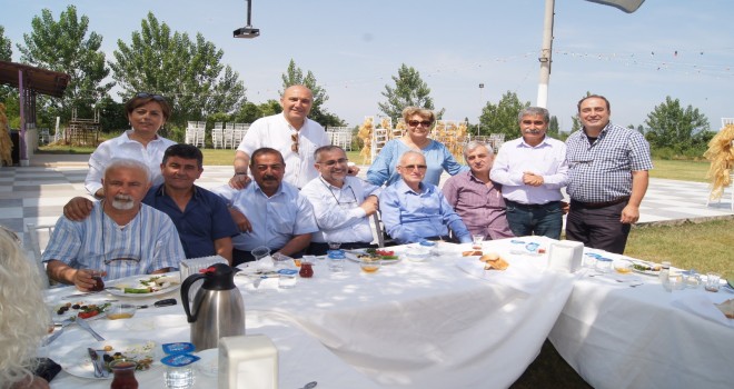 Eski hastane çalışanları anılarını tazeledi