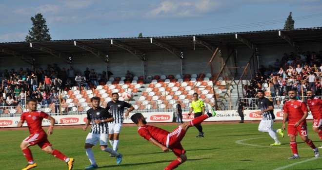 Soma Spor Kendi Evinde Yenildi