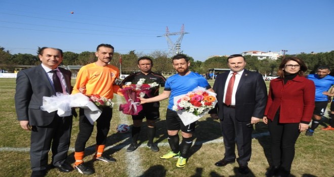 Soma Bahar Kupası Futbol Turnuvası Maçları Başladı