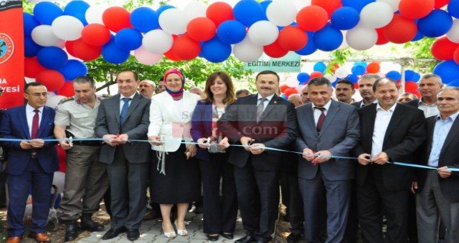 Soma Halk Eğitim Sergisi Ve Kermes Açıldı.