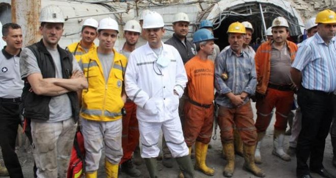 ÖZGÜR ÖZEL’DEN CAN GÜRKAN’IN TAHLİYE KARARINA TEPKİ