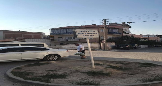 Burada Şehitimizin Adı Var.