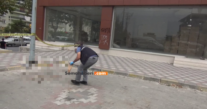 Beşinci Kattan Atladı Ağır Yaralandı.