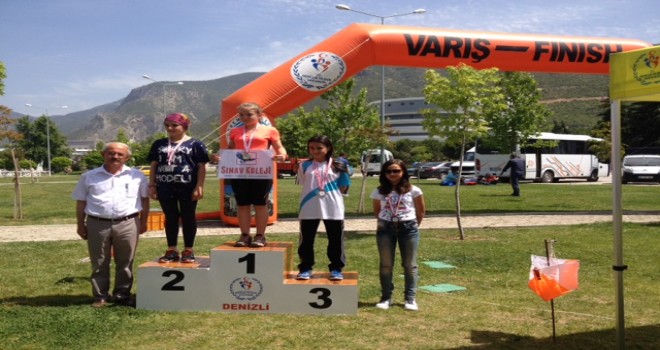 Seher Ali Ortaokulu öğrencisi Şevval Cantürk Türkiye Dördüncüsü..