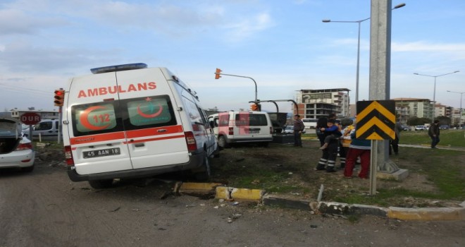 Soma'da Kaza Beş Yaralı.