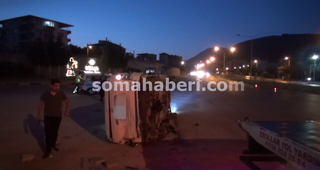 Araç Karşı Şeride Geçti.Diğer Araca Çarptı.Takla Attı