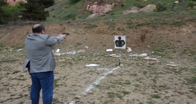 Soma Emniyet Müdürlüğü 2017 yılı 1.dönem tabanca atışlarını tamamladı. 