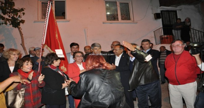 Roman Millet Vekili Çocuklarınızı Okutun