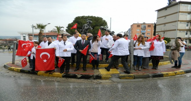 İstiklal Marşının Hangi Çılgın Bana Zincir Vuracakmış Şaşarım'