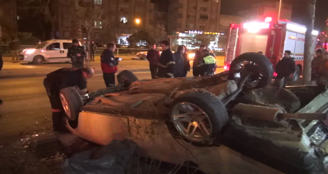 Araç Takla Attı 3 Kişi Yaralandı