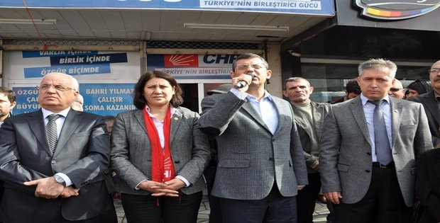 CHP Manisa 3 Millet Vekili ile Somada Seçim Çalışması Yaptı 