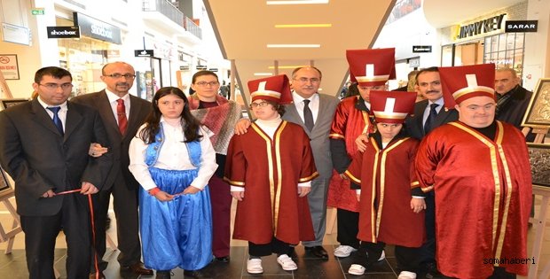 ENGELLİ KARDEŞLERİMİZİN YANINDA VE YAKININDAYIZ