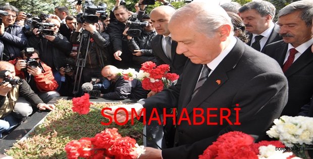 Soma MHP Arpaslan Türkeşin Kabri Başında İdi
