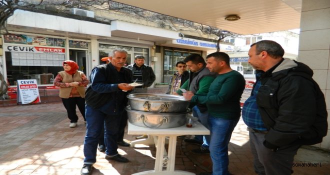 Yeni Çarşı Esnafı Hayır Yaptı